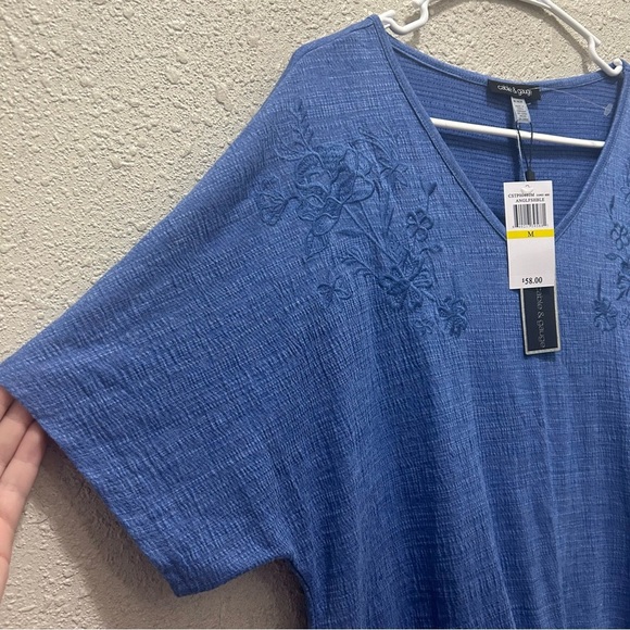 Cable & Gauge Embroidered Tie Front Dolman Sleeve Top NWT M - Picture 3 of 6